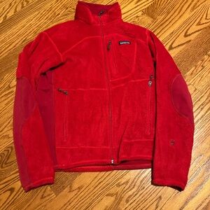 Men’s red Patagonia fleece